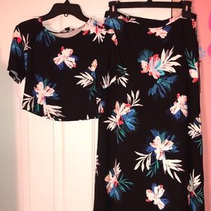 2 Piece Set with Crop Top and Maxi Skirt